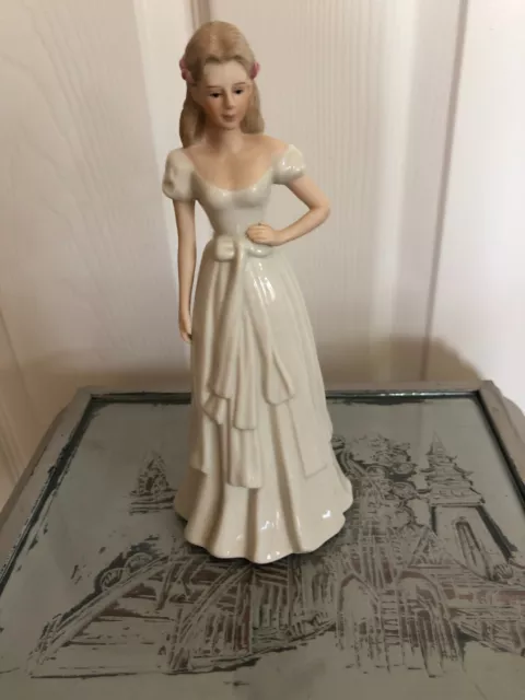 Lady figure Art Deco by SBL REGAL HOUSE COLLECTION 88 BETH Figurine