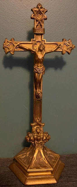Glorious Antique Gothic Design Standing Catholic Church Altar Crucifix 14.5" Glorious Antique Gothic Design Standing Catholic Church Altar Crucifix 14.5"
