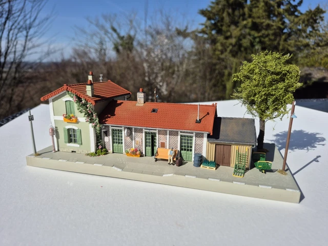 Maquette de gare HO MKD réf. 510 - Modélisme