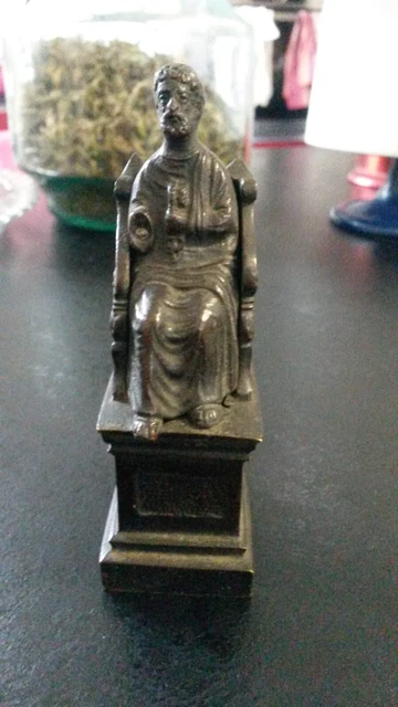 Ancienne Statuette En Bronze Saint Pierre  Tenant Une  Clef  Gh
