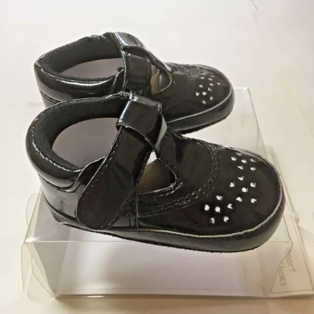 Baby Girl shoes Black soft sole  New boxed 0- 6 months 12 - 18 months