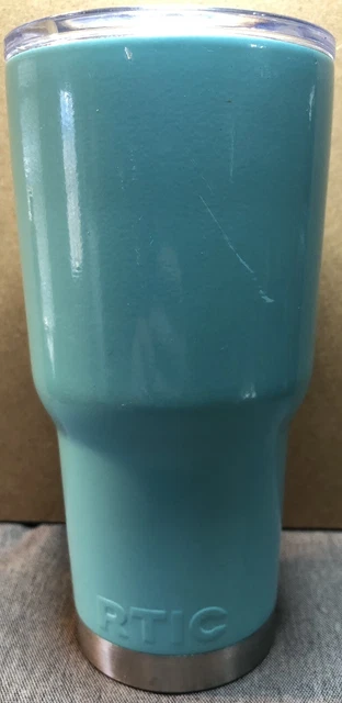 RTIC 30 oz Tumbler Hot Cold Double Wall Vacuum Insulated Cup (Teal) Some Scratch