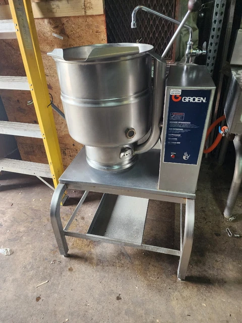 Groen Kettle Tdb-40.. 10 Gallon Natural Gas Steam Kettle