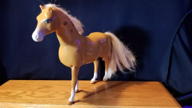 Vintage Mattel 1997 Barbie Walking Beauty Horse Brown Pony Tan