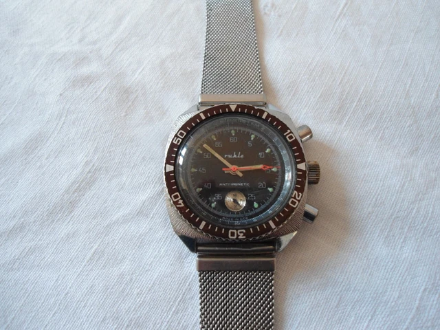 seltener  Ruhla Chronograph Taucheruhr DDR schwarzes Zifferblatt