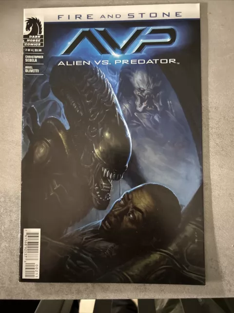 DARK HORSE COMICS ALIENS VS PREDATOR Fire And Stone 2017 Issue #2 LOW PRINT RUN