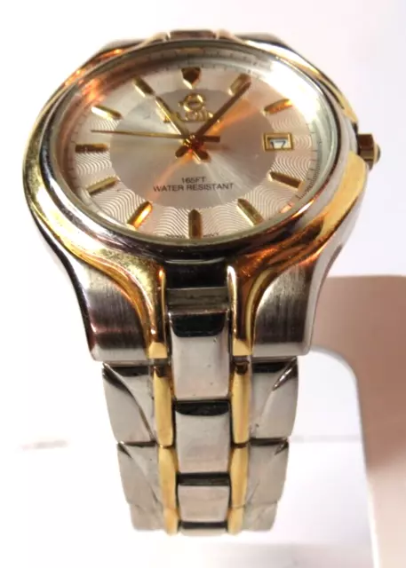 Very Nice Mens Elgin Quartz Silver & Gold Tone Bracelet & Case Watch Runs