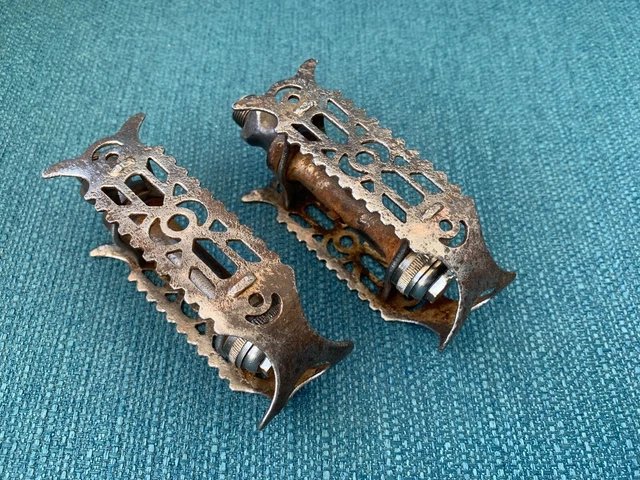 Ancienne paire pédales Bronze et métal vélo 1930/40