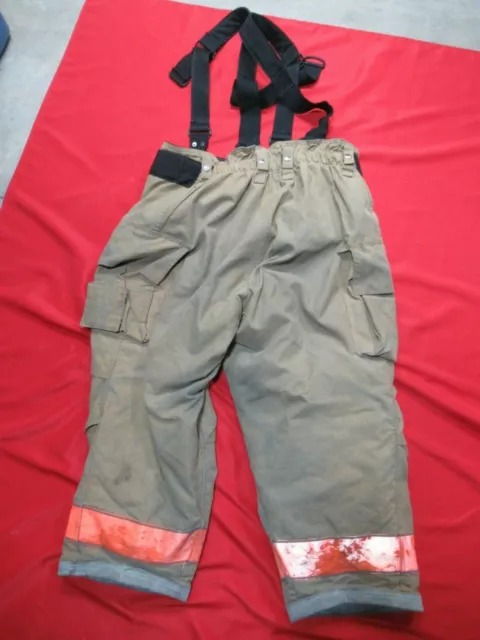 GLOBE GXTREME 46 x 28 Firefighter Turnout Bunker Pants FIRE RESCUE GEAR MFG 2010 2