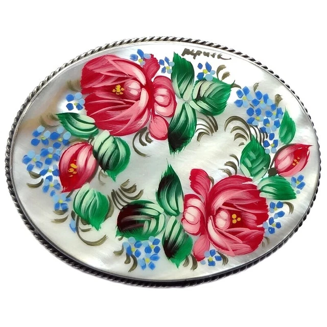 Broche en Nacre - Un bijou élégant inspiré de la mer