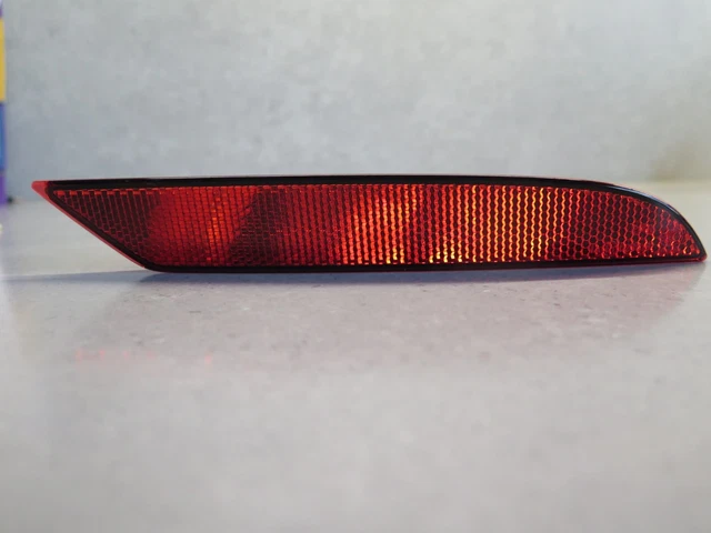 Riflettore Luce Posteriore Paraurti SX Portellone Per VW Multivan VI T6 Riflettore Luce Posteriore Paraurti SX Portellone Per VW Multivan VI T6