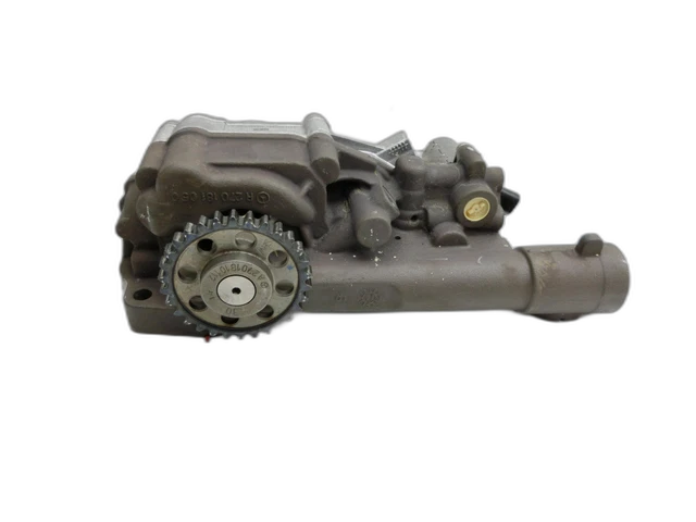 Pompe à Huile Compatible Mercedes-Benz W204 W205 C205 W176 CLA220 CDI