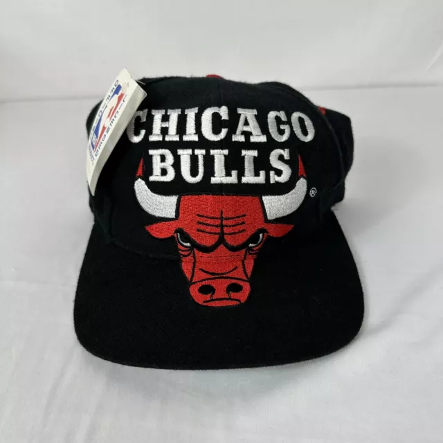 VINTAGE CHICAGO BULLS Big Logo Hat NEW W TAGS NBA Snapback Cap Black ...