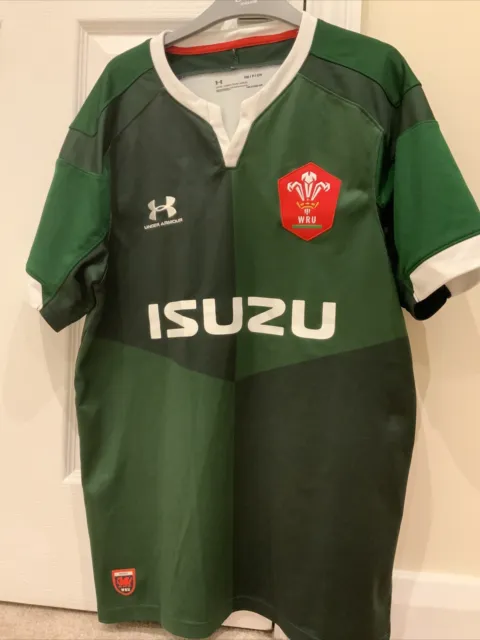 Under Armour Wales Rugby Union Top- S/M