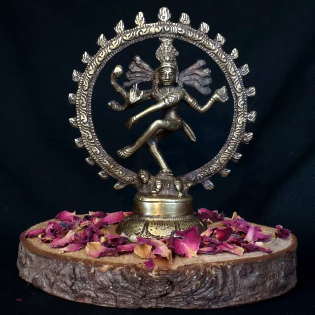 Tanzender Shiva Statue - Shiva Nataraj Figur aus massivem Messing - Handarbeit