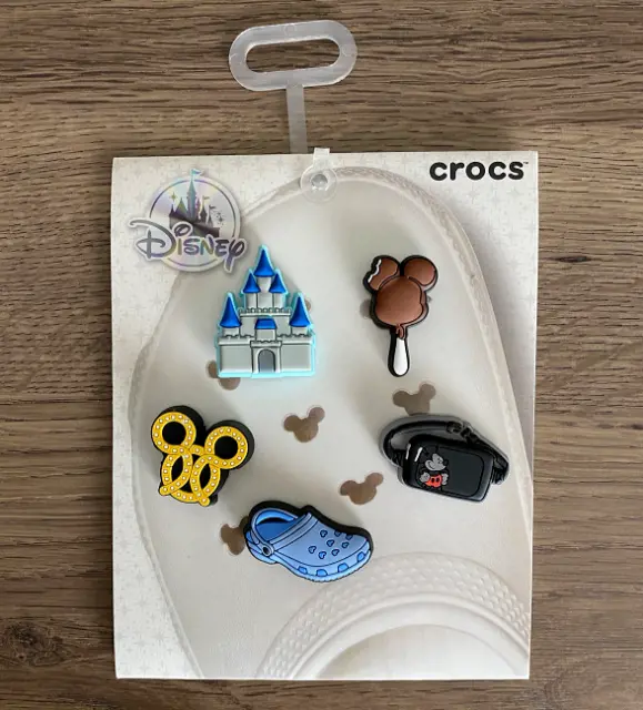 ⭐️NWT⭐️ Disney Crocs Jibbitz LIMITED EDITION 5 Pack Mickey Mouse Castle Pretzel