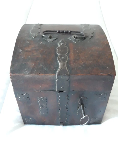 Boîte Coffre En Bois Ancienne - Ferrures Laiton, Artisanale, Style Années 1950, Inde