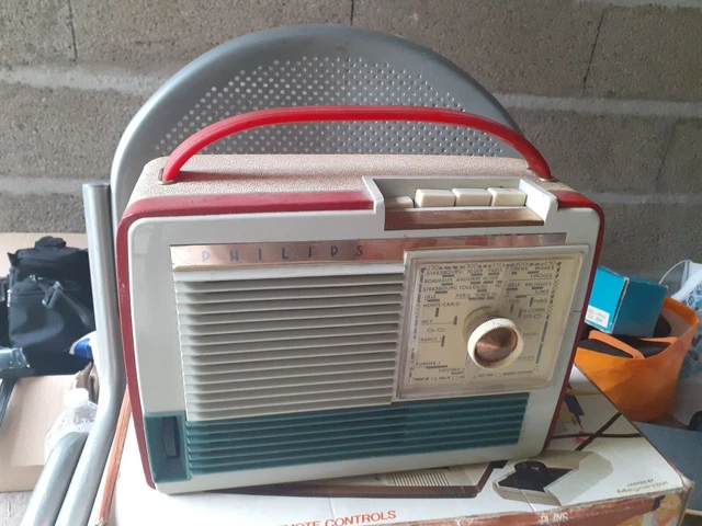 Radio Philips L3F93T
