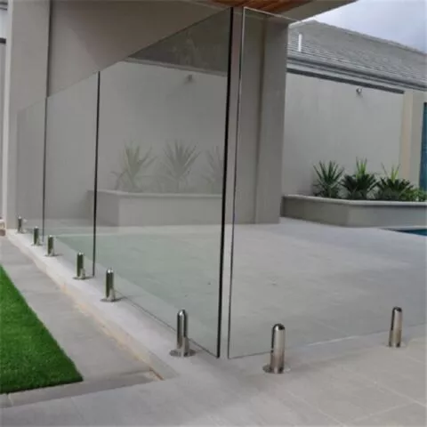 Quick & Elegant 10mm Toughened Glass Balustrade for Patio Decking Ponds & Pools