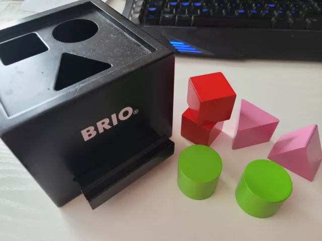 BRIO - Sortierbox Holzsteine Steckspiel - Motorik + Hand-Auge Koordination 7tlg