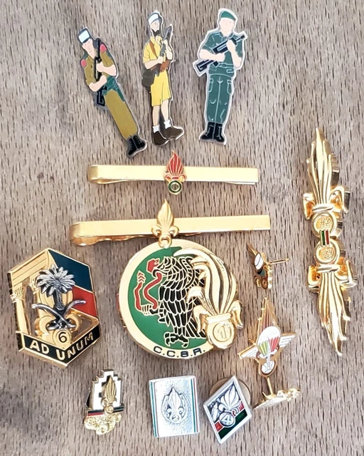 Pin's Ancien émaillé – Club De Ski International – Munich Ski Alpin (occasion, état D'usage)