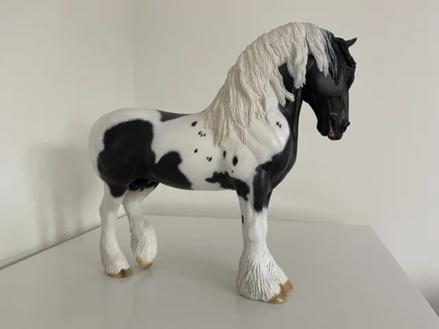 Stunning Voltaire Model Horse Resin In Black & White Pinto Shire Cob Drum Horse