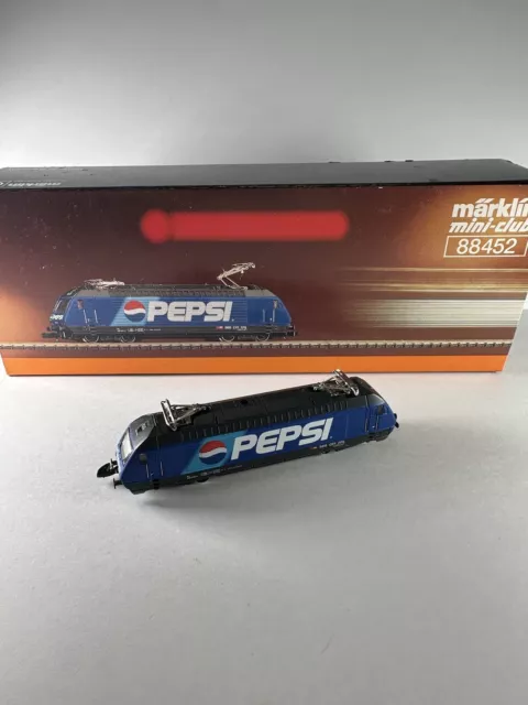 Märklin Z - 88452 - Elektrolokomotive - Re 460 "Pepsi" - SBB-CFF blau OVP TOP