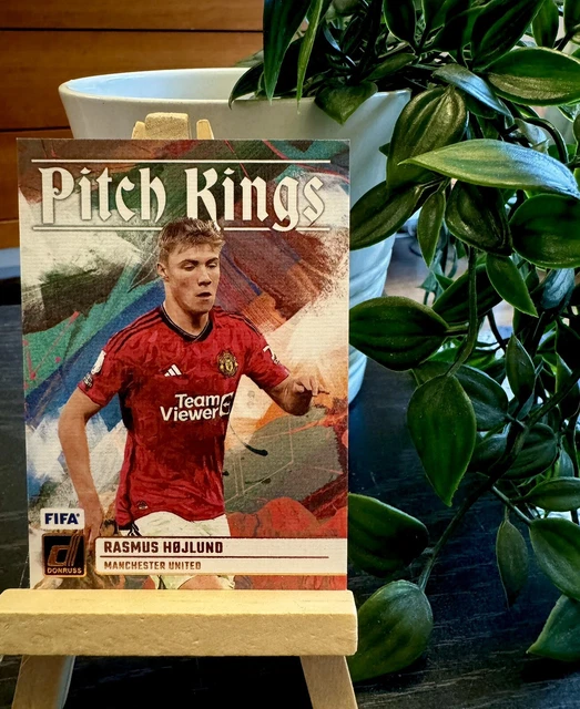 RASMUS HOJLUND - Calcio Panini Donruss 23/24 - Pitch Kings - Manchester ...