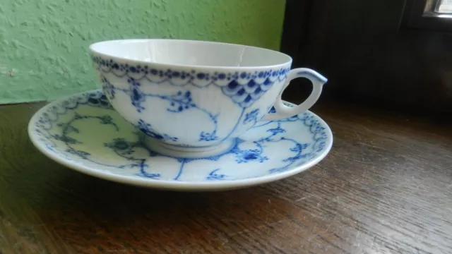 Royal Copenhagen musselmalet Teetasse und Untertasse  (3)