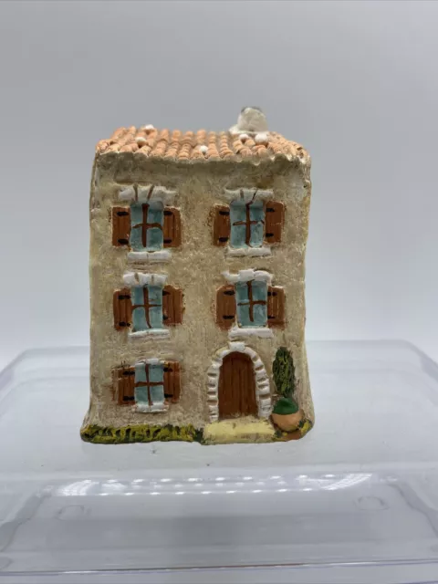 Santon Maison de village MM Carbonel Hauteur  de 8,5 cm  Puce creche