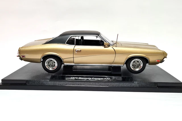 Welly NEX Models 1970 Mercury Cougar XR7 Blue 1:18 Diecast