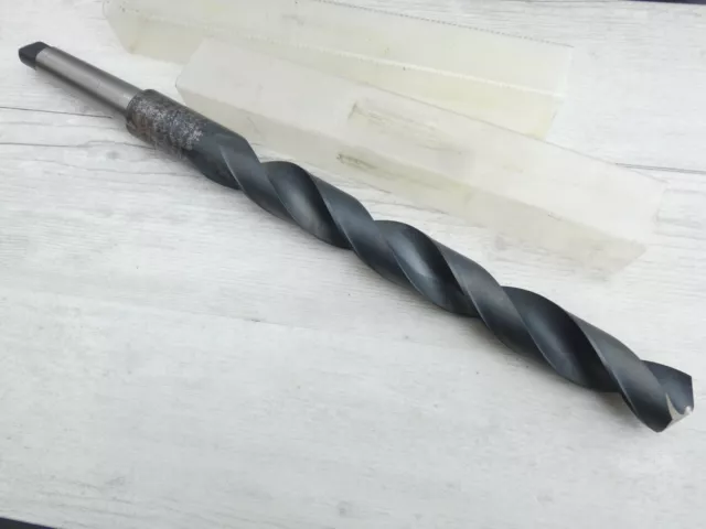 1 forêt à métaux série longue diamètre 40mm cone morse 4 HSS  (5)