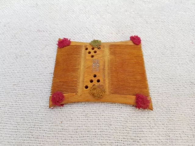 Vintage Old Early Beautiful Handmade Tribal Lady Unique Wooden Hair Comb W678