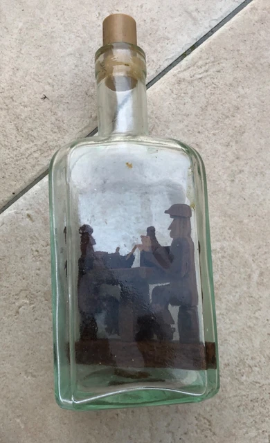 Ancienne Gourde / Bouteille à Liqueur Sculptée En Bois - Pièce Vintage, Objet De Décoration