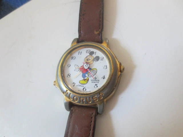 Vintage Mickey Mouse Lorus Watch Musical Quartz V421-0020