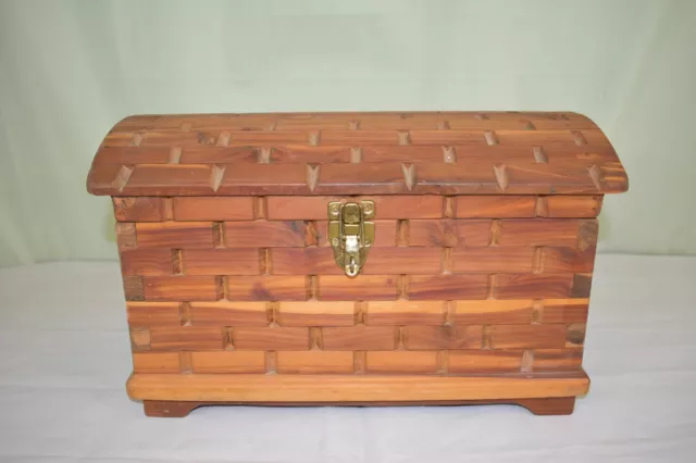 Large Vintage Rounded Arched  Hinged Notch Pattern Jewelry Cedar Chest Trunk