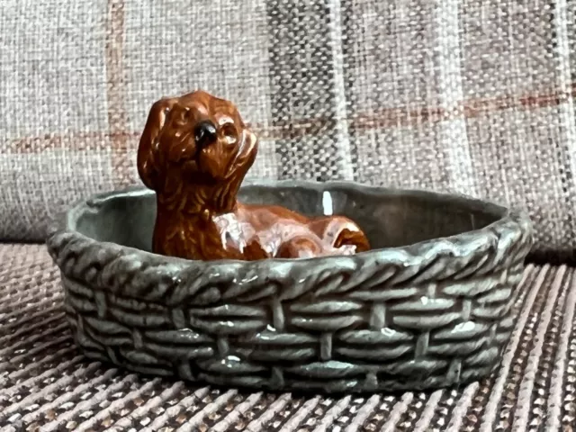 Vintage Wade Puppy In a Dog Basket Pin Tray/Trinket Dish