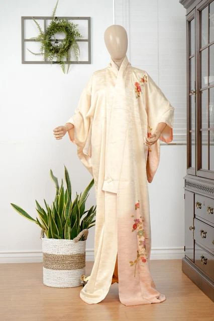 Dear Vanilla Japanese Silk Kimono Women's Robe Gown Authentic Japan Vintage Mint