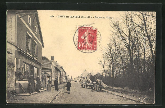 CPA Grisy-les-Platres, Entree du Village 1911