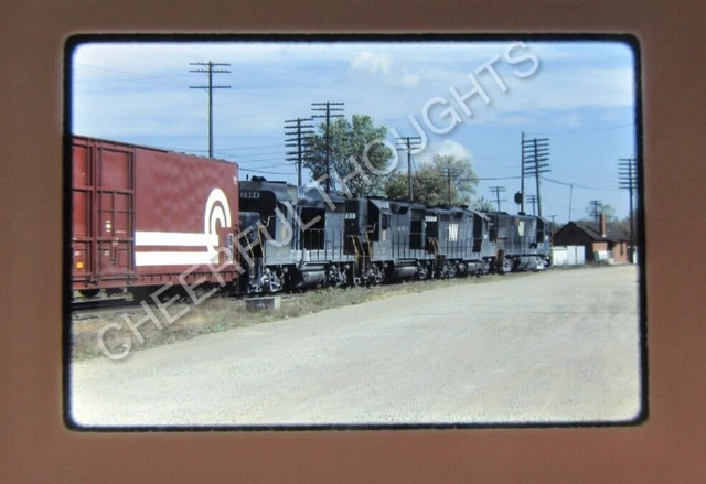 Original '77 Ektachrome Slide NW Norfolk Western 2904 GP30 TC2 action      36X5