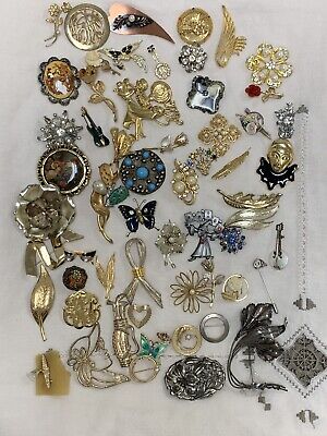 60 Piece VTG To Modern Gold Silver Tone Figural Brooch Pin Lot Mixed Metal A6