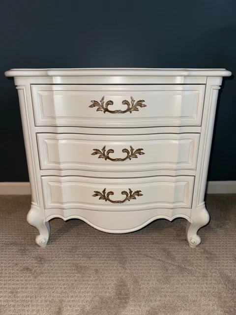 Off white side vintage table refurbished