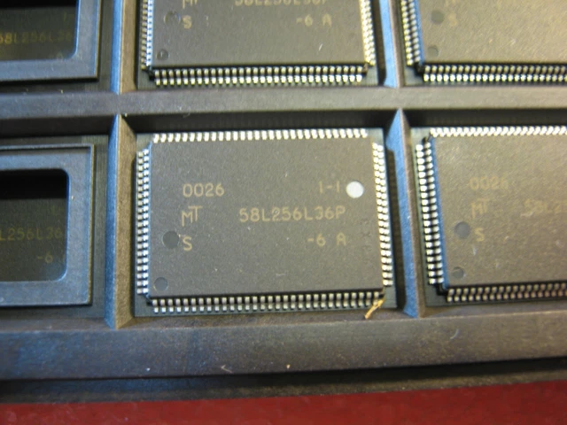 MT58L256L36PS-6A NOS Lot of 4 Pieces from Micron Tech.