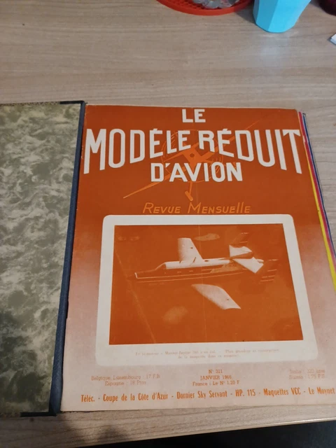 Reliure Revues Année 1966 Complete Avec Plans Modele Reduit Avion. 12 Numéros