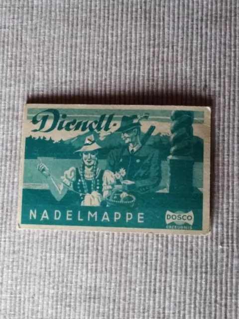 Alte Nadelmappe "Dirndl" 2