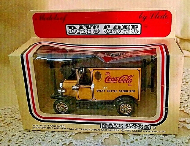 Coke Truck Lledo London 1983 3 Figures Yellow Black Models Days Gone 6 Delivery.