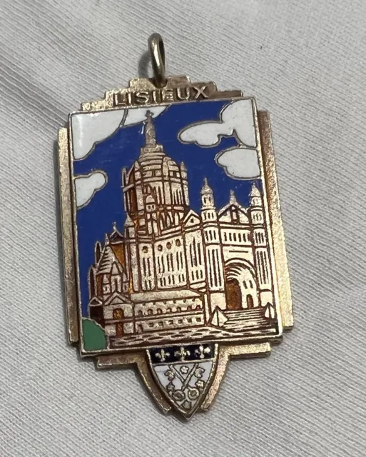 Medaille religieuse ancienne " Notre Dame de Lisieux " - bronze emaille