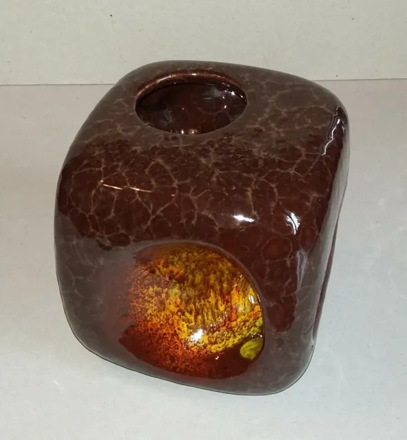 Bertoncello Schiavon - Particolare VASO in ceramica smaltata a forma di dado 3