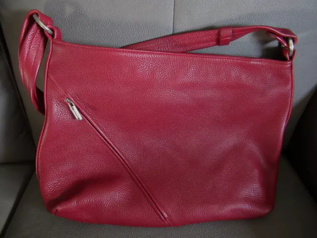 Sac à main NEUF en cuir rouge foncé  TEXIER  avec bandoulière.