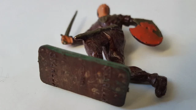 Cheval Starlux – Figurine Moyen Âge, échelle 1:32, En Plastique (occasion, Bon état)